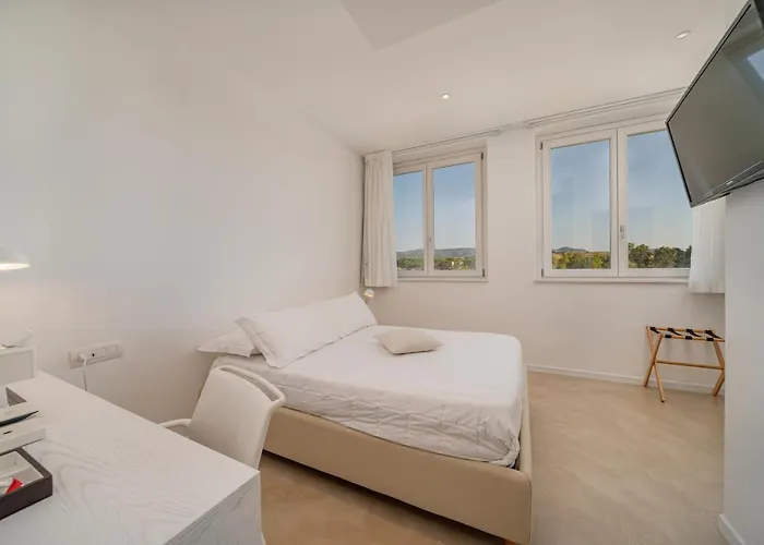 Jatika Boutique 4* Aglientu